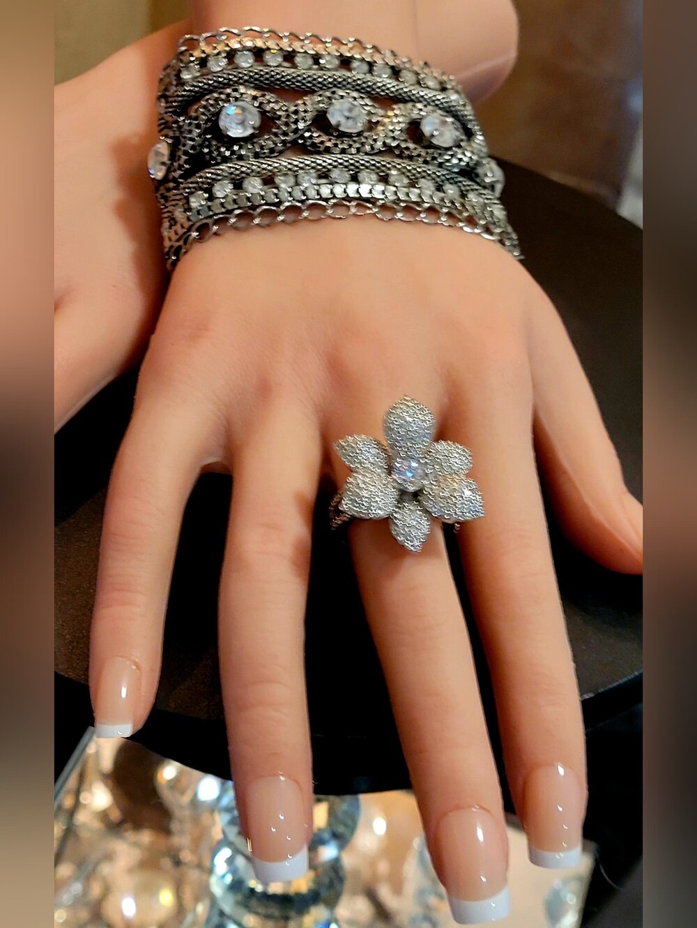 Charles Winston Bella Luce Flower Ring Dazzling Sparkle Statement Ring Size7 & 8